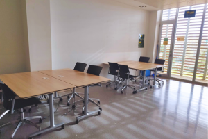 Nou mobiliari a la sala 'Estudia' de planta 1