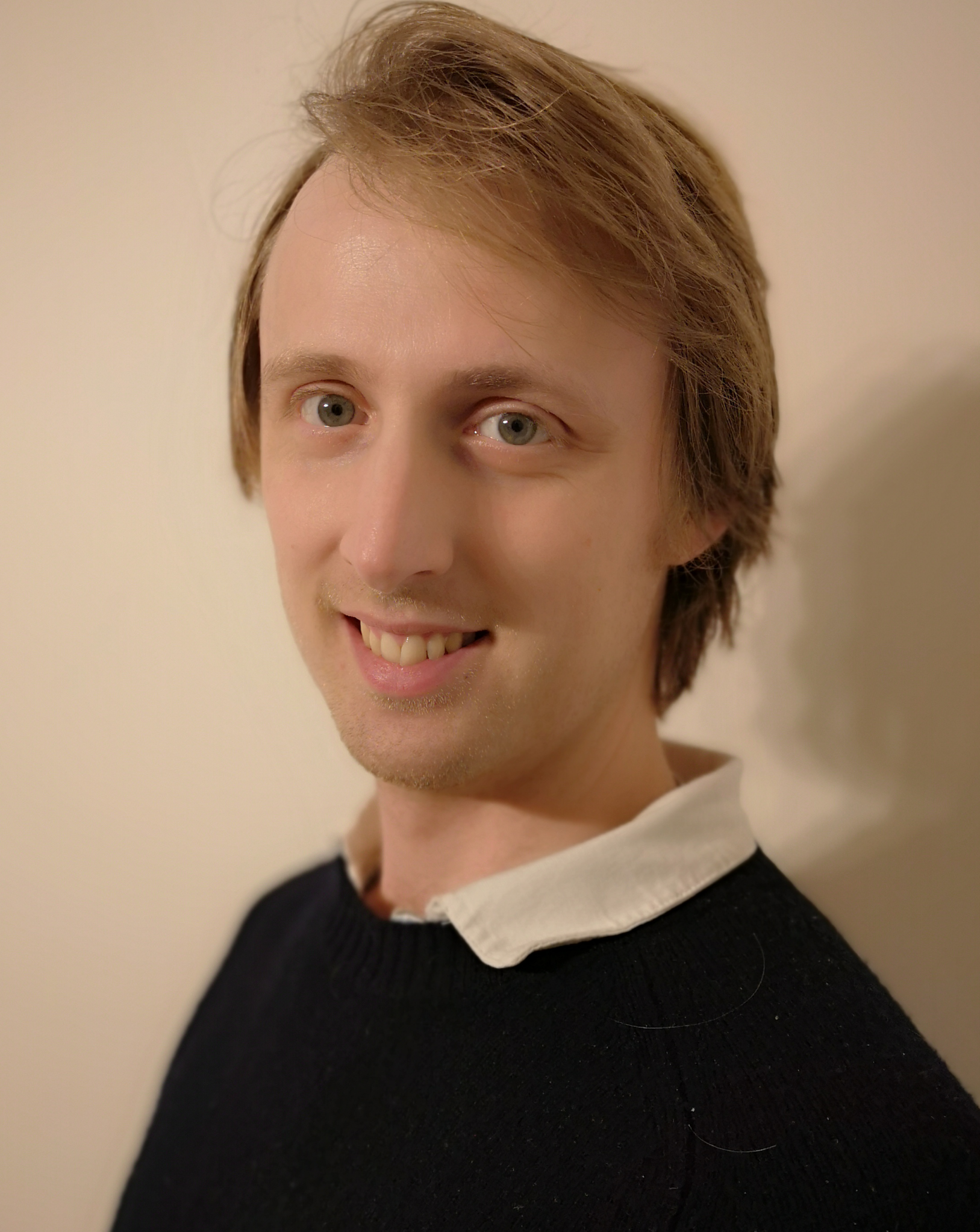 Xerrada 'Ligand Directed Self-Assembly of Bulk Organic-Semiconductor/Quantum-Dot Blend Films' al Campus Diagonal Besòs