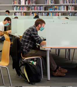 Reserva el teu lloc d'estudi per accedir a la Biblioteca